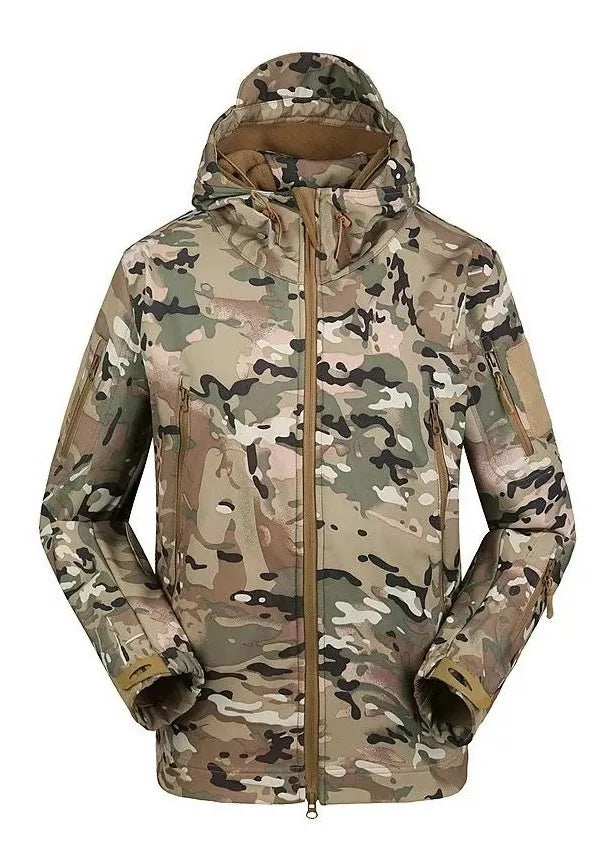 Steel Squadron Softshell Militar - Aventura y estilo